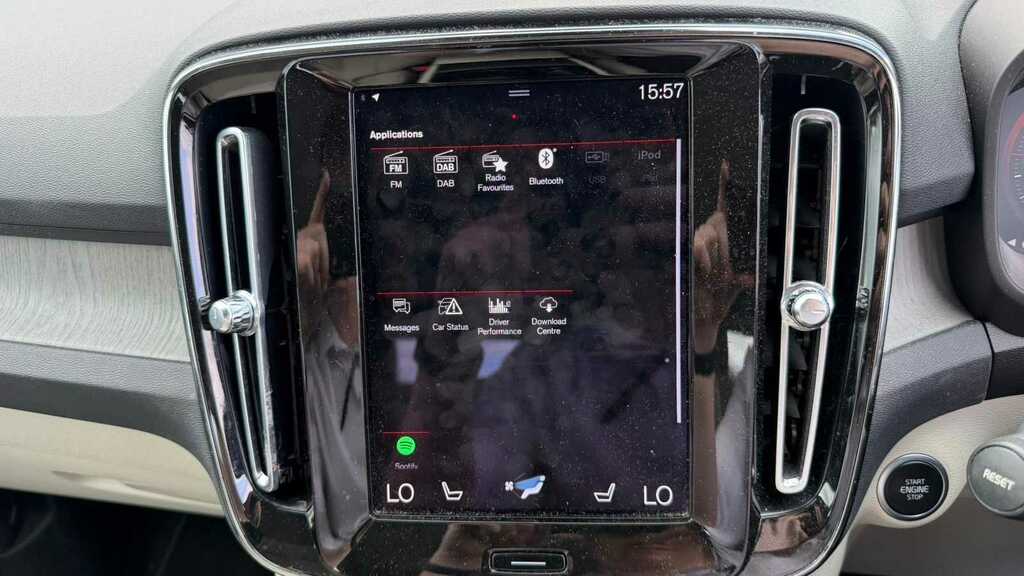 Volvo XC40 Plus, B3 Mild Hybrid, Dark Satnav, Dab, Bl Blue #20