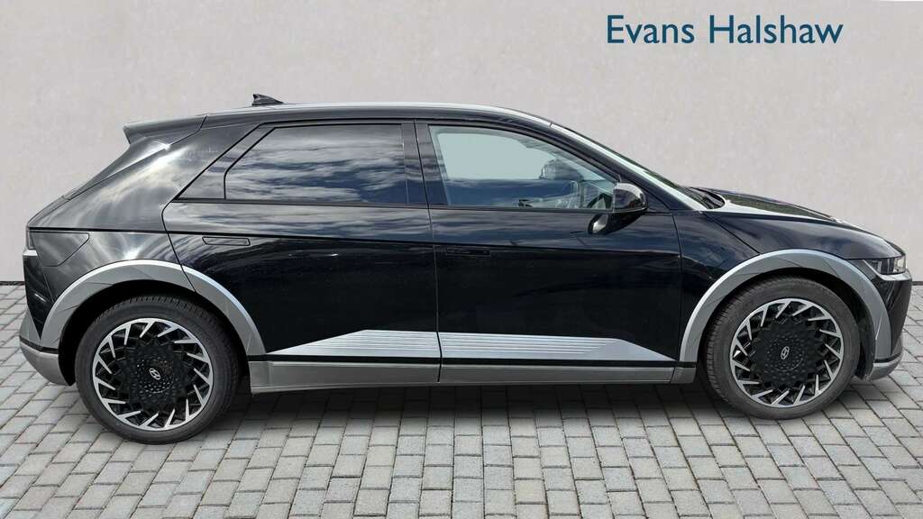 Hyundai Ioniq 5 Hatchback Black #7