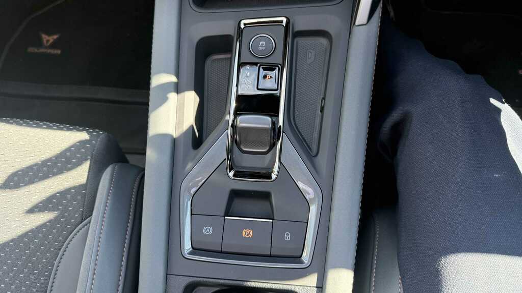 Cupra Leon 2.0 Tsi 300 Vz3 Dsg Black #18