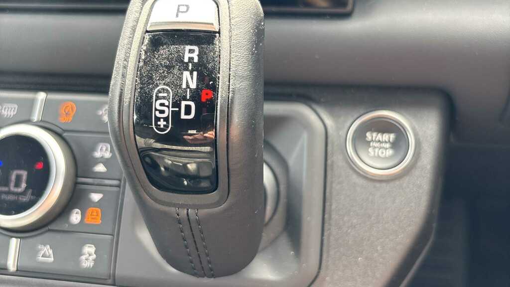 Land Rover Defender 90 3.0 D350 X-dynamic Hse 90 Grey #12