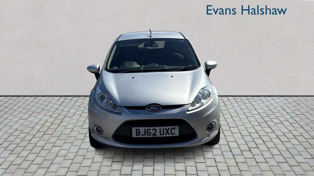 Ford Fiesta Hatchback Black #3