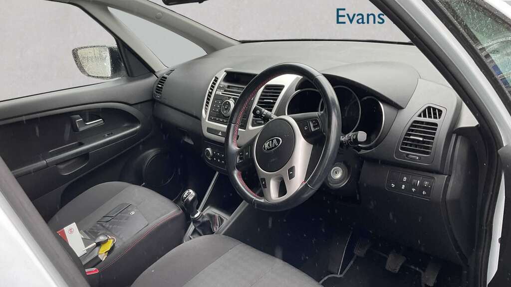 Kia Venga 1.4 Isg Sr7 2016 White #5