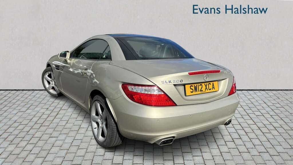 Mercedes-Benz SLK 200 Blueefficiency Tip 2012 Brown #2