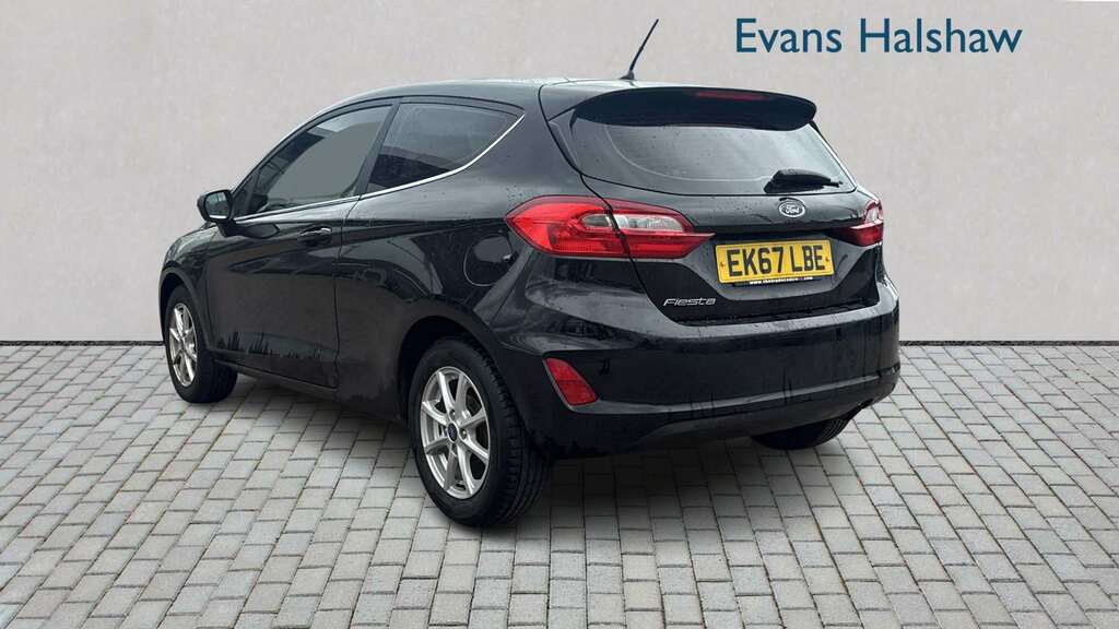 Ford Fiesta Hatchback Black #2