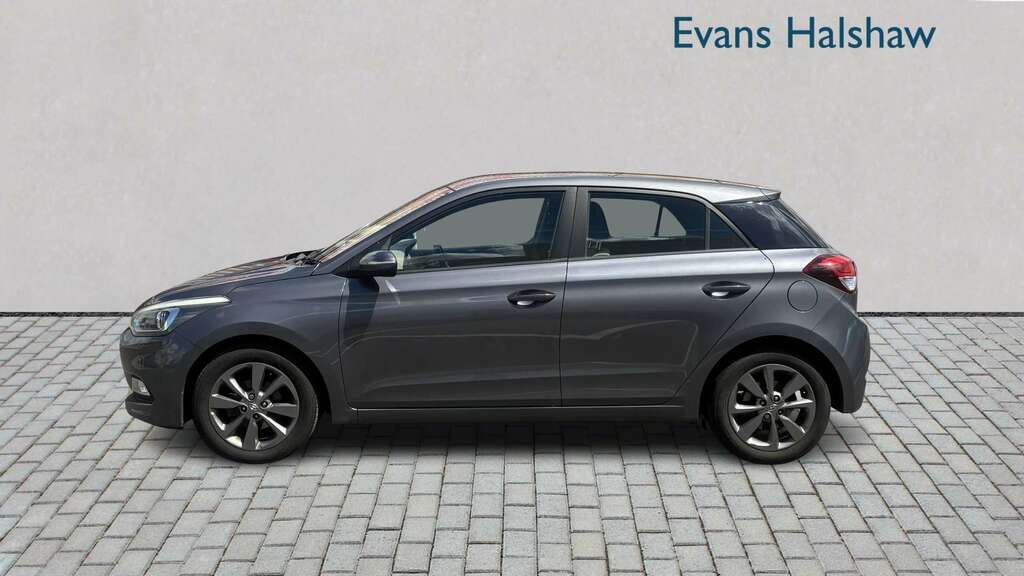 Hyundai I20 1.4 Se 2015 Grey #3
