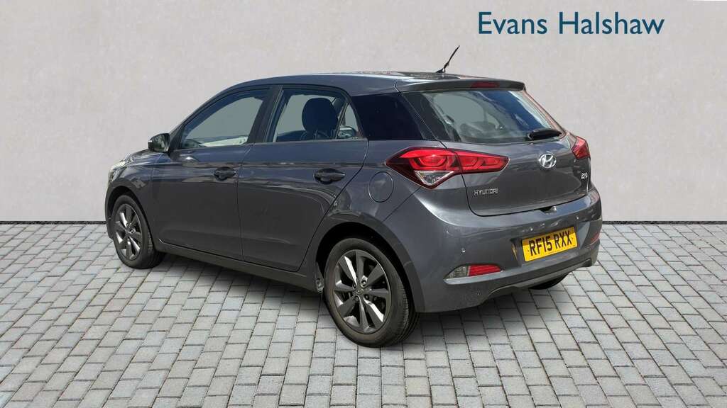 Hyundai I20 1.4 Se 2015 Grey #4