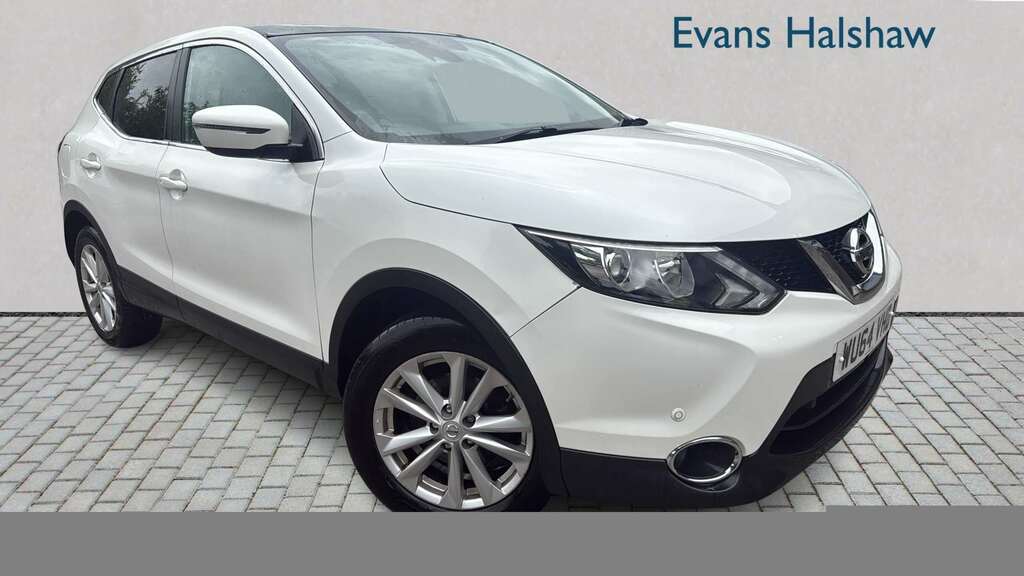 Nissan Qashqai Acenta Premium Red #1
