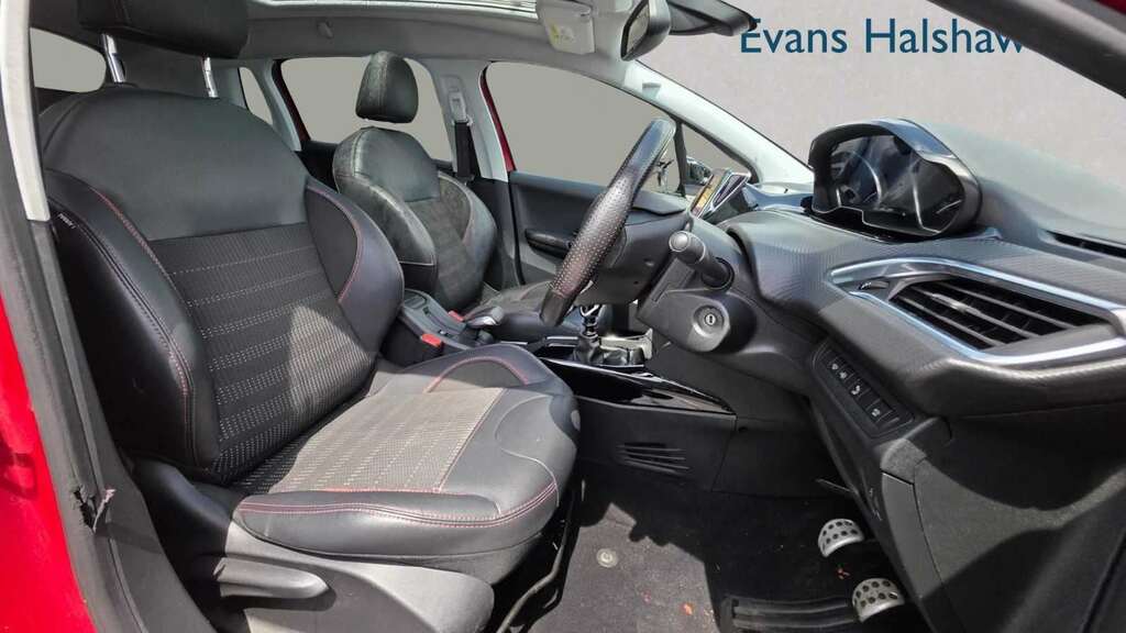 Peugeot 2008 1.2 Puretech 110 Gt Line 6 Speed 2019 Red #6