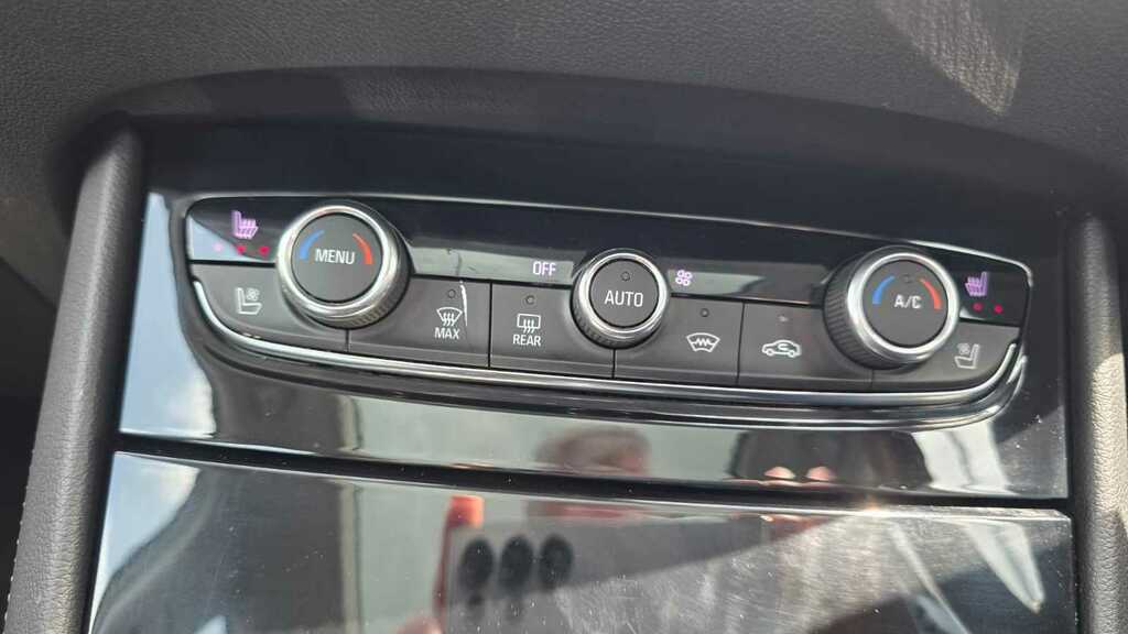 Vauxhall Grandland X Hatchback Purple #13
