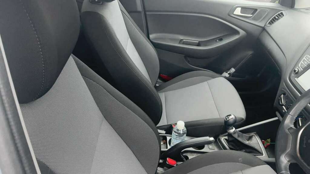 Hyundai I20 1.2 Mpi Play 2020 Blue #5
