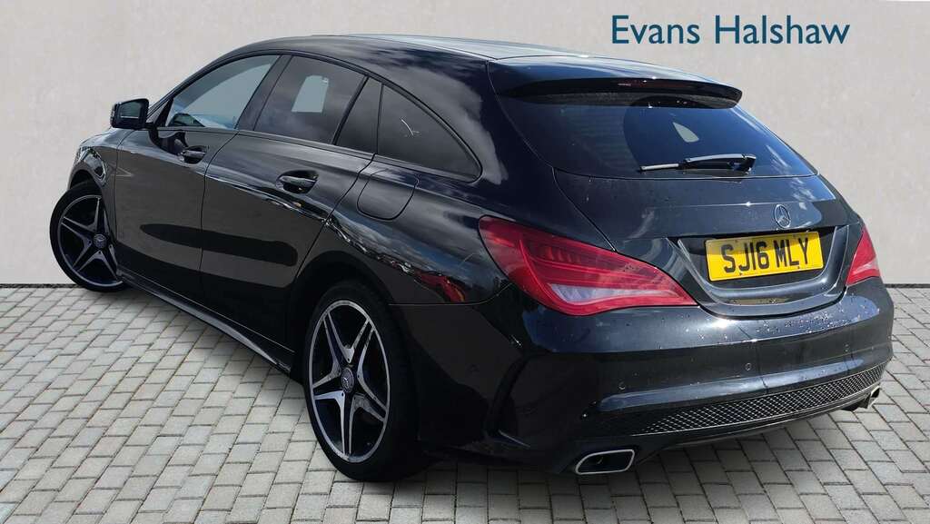 Mercedes-Benz CLA Class 220D Amg Sport Tip 2016 Black #2