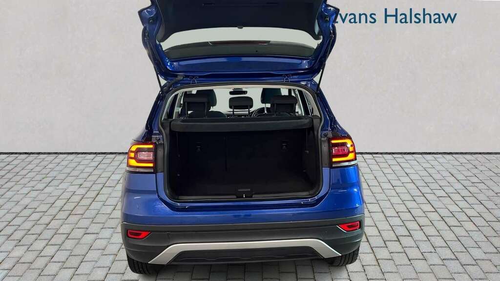 Volkswagen T-Cross Active Grey #8