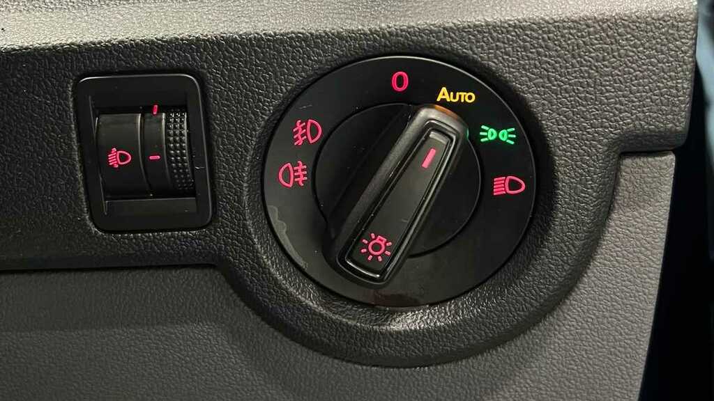 Volkswagen T-Cross Active Grey #15
