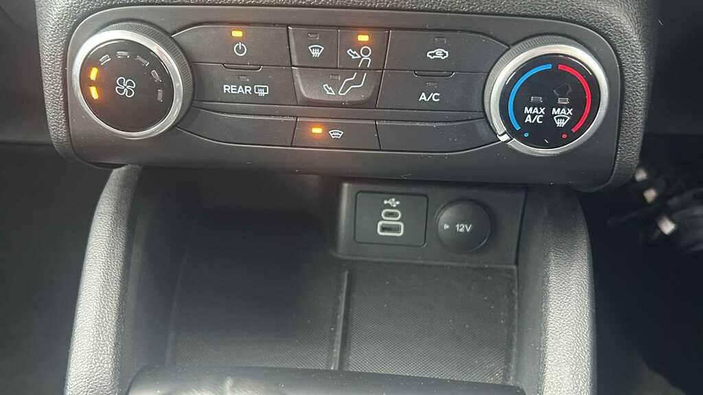 Ford Focus 1.0 Ecoboost Titanium Vignale Blue #15