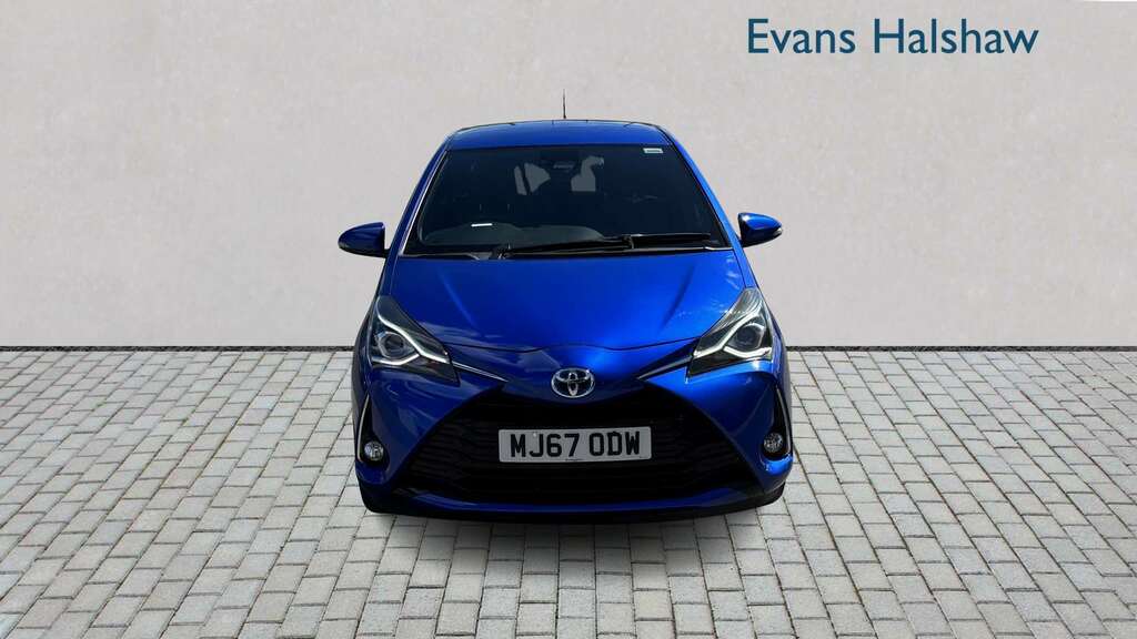 Toyota Yaris Excel Silver #4