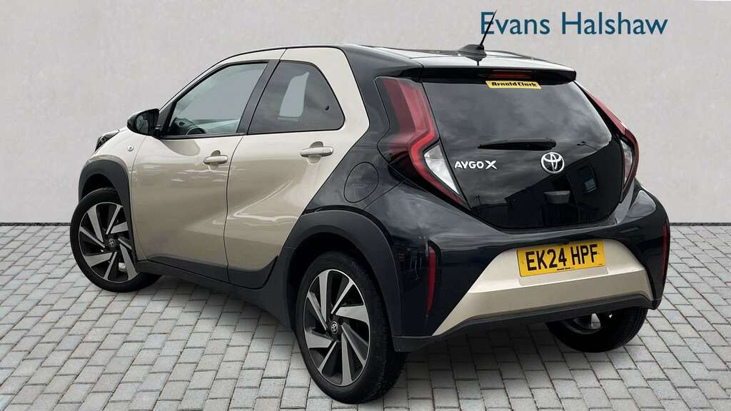 Toyota Aygo X 1.0 Vvt-i Edge 2024 Brown