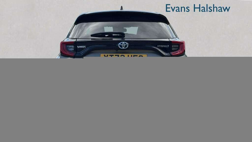 Toyota Yaris 1.5 Hybrid Design Cvt 2022 Brown #4