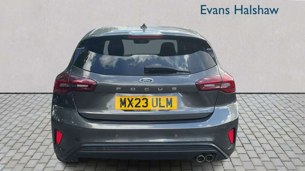 Ford Focus 1.0 Ecoboost St-line X 2023 Grey #3