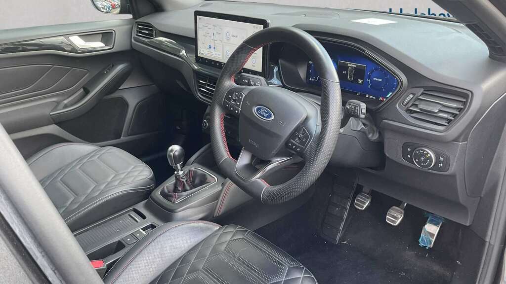 Ford Focus 1.0 Ecoboost St-line X 2023 Grey #5