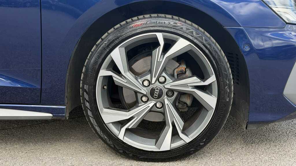 Audi A3 30 Tfsi S Line Black #7