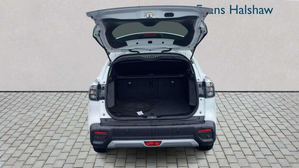Suzuki S Cross 1.4 Boosterjet 48V Hybrid Ultra 2024 White #6