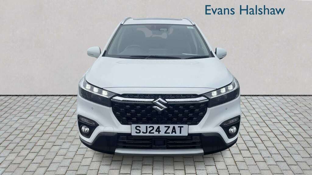Suzuki S Cross 1.4 Boosterjet 48V Hybrid Ultra 2024 White #3