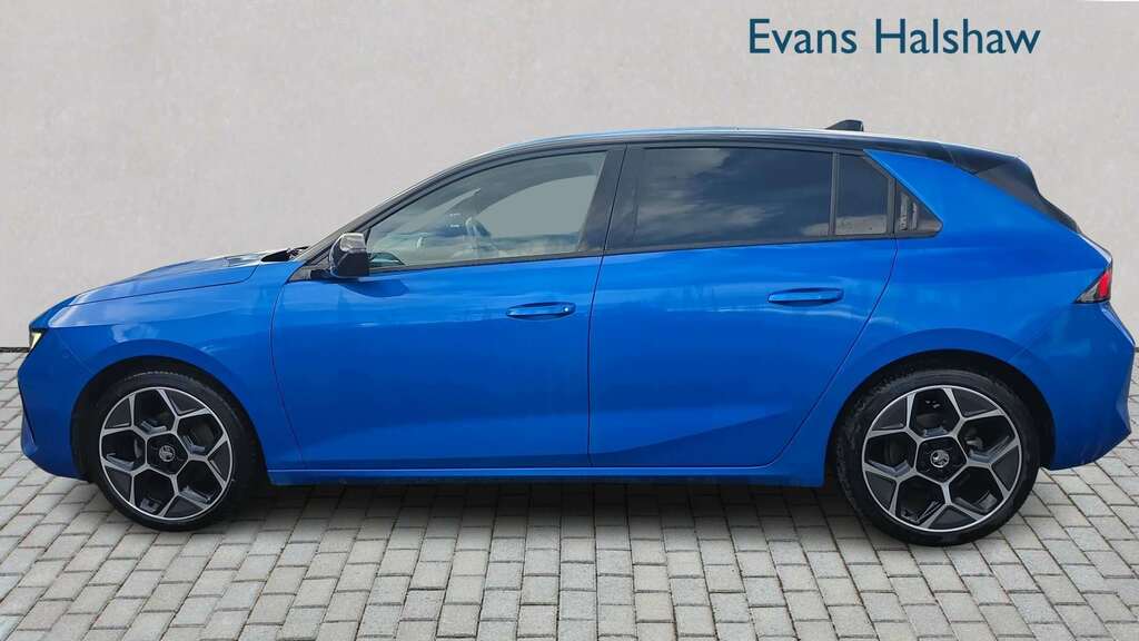 Vauxhall Astra 1.2 Turbo 130 Ultimate 2024 Blue #3