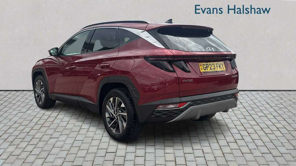 Hyundai Tucson 1.6 Tgdi Premium 2Wd 2023 Red #2