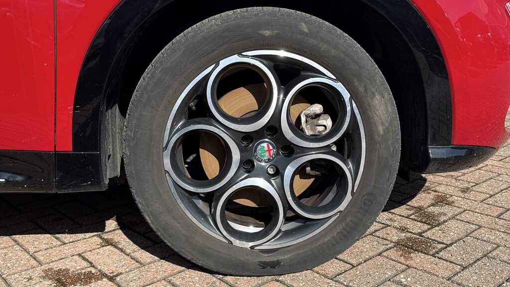 Alfa Romeo Tonale 1.5 Mhev Veloce Green #21