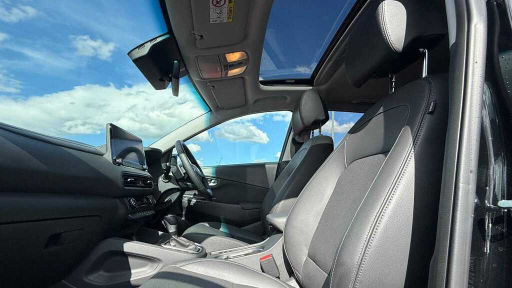 Hyundai Kona 1.6 Gdi Hybrid Ultimate Dct 2023 Black #6