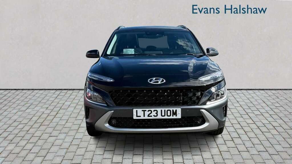 Hyundai Kona 1.6 Gdi Hybrid Ultimate Dct 2023 Black #2