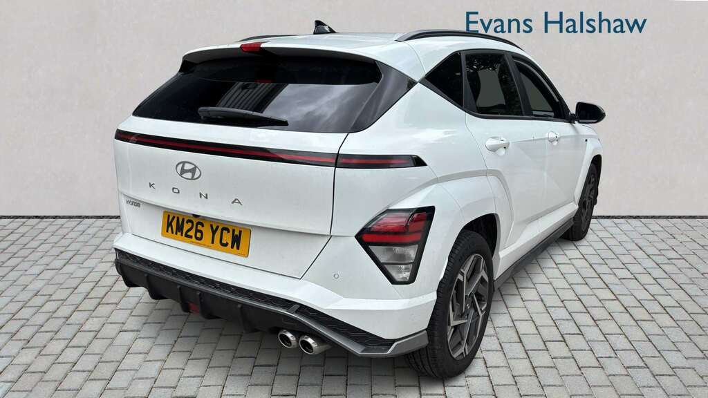 Hyundai Kona 1.6T 138 N Line 2026 White #2
