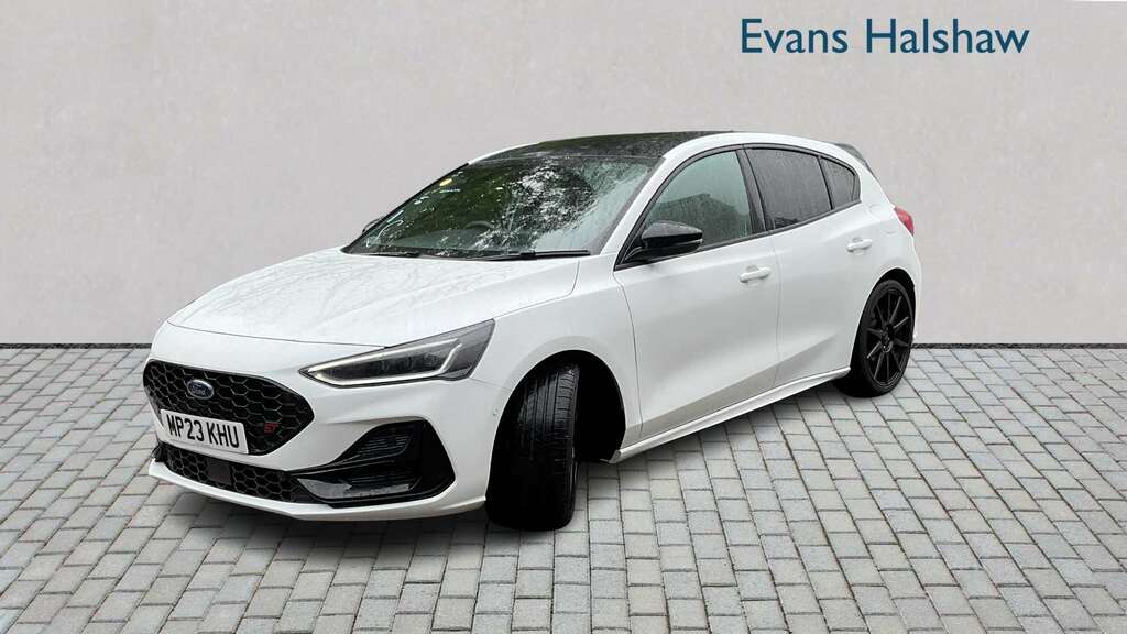 Ford Focus 2.3 Ecoboost St 2023 White #2