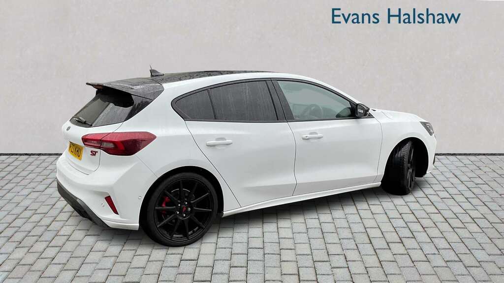 Ford Focus 2.3 Ecoboost St 2023 White #5