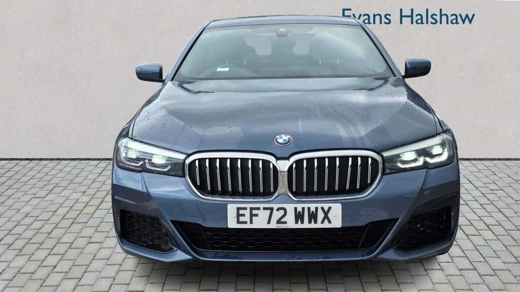BMW 5 Series 520D Mht M Sport Step 2022 Blue #4