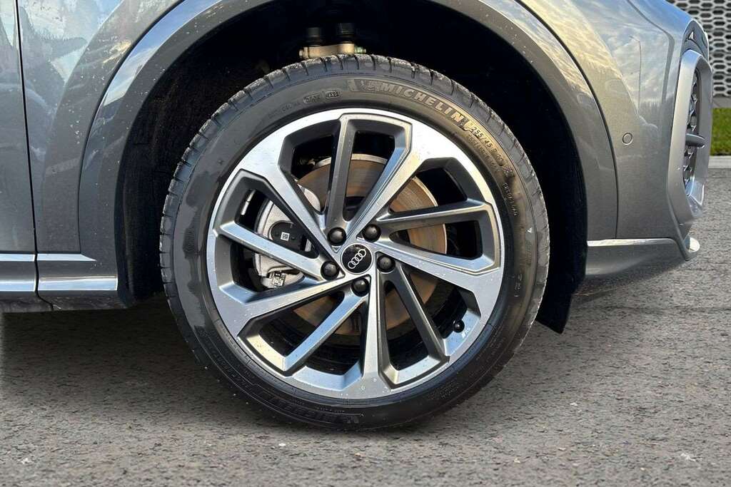 Audi Q5 2.0 Tdi Quattro S Line S Tronic 2025 Grey #4