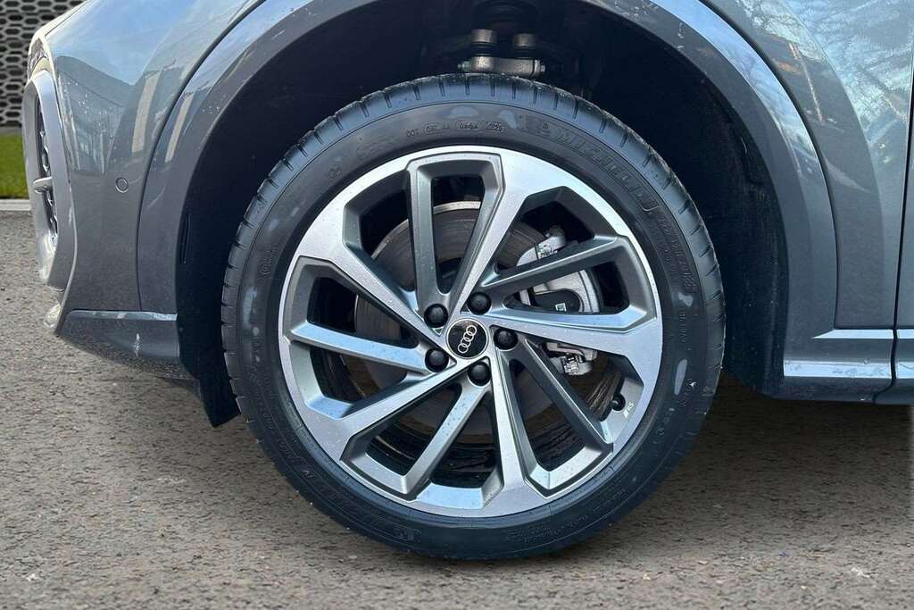 Audi Q5 50 Tfsi E Quattro Black Edition S Tronic Grey #10