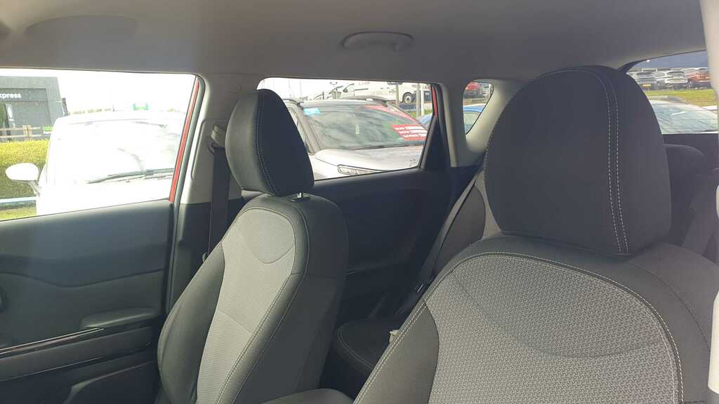 Kia Soul 1.6 Crdi 3 Silver #17
