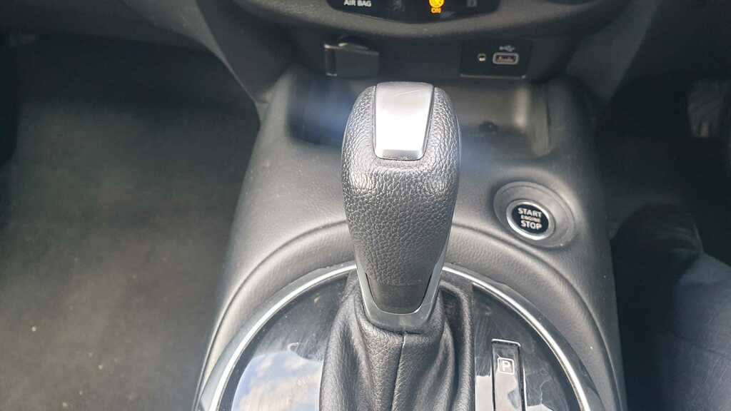 Nissan Juke 1.0 Dig-t 114 N-connecta Silver #21