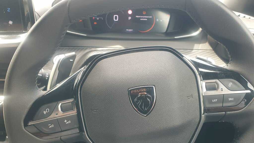 Peugeot 2008 1.2 Puretech 130 Allure Grey #15