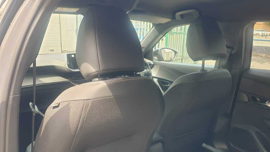 Peugeot 2008 1.2 Puretech 130 Allure Grey #13