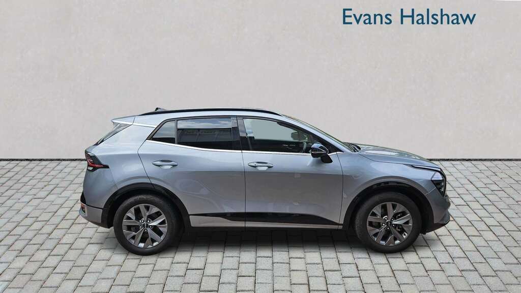 Kia Sportage 1.6T Gdi Hev Gt-line S 2022 Silver #2