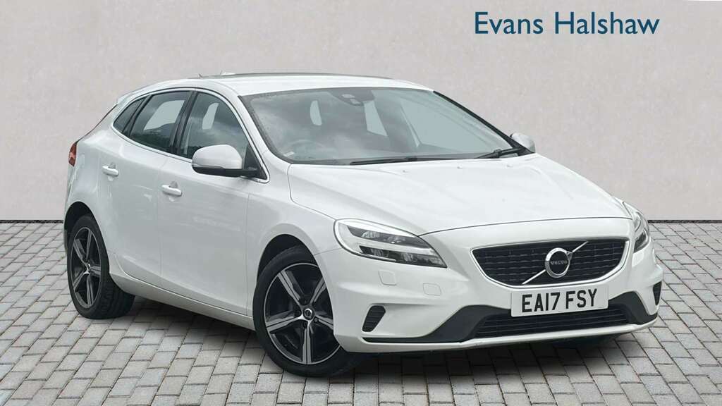 Volvo V40 T2 122 R Design 2017 White