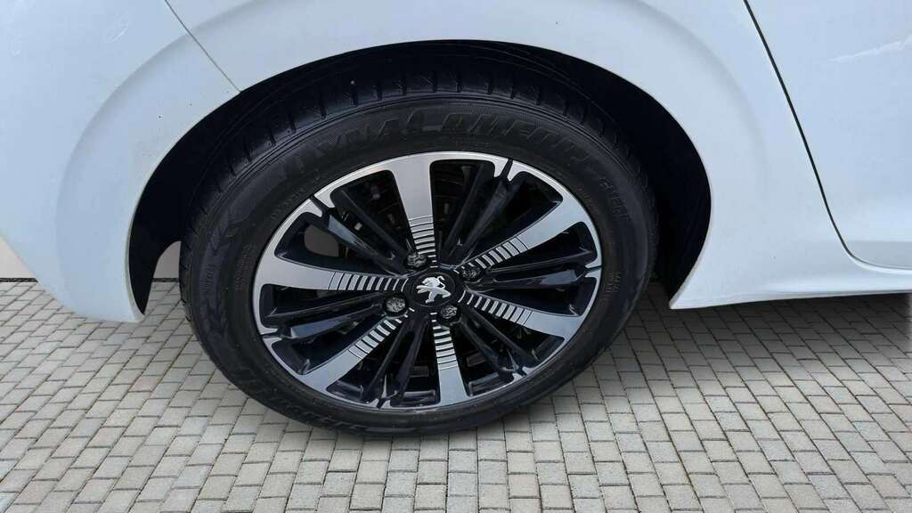 Peugeot 208 Hatchback Black #9