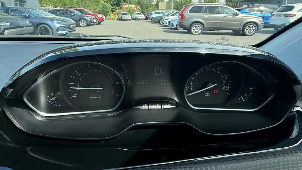 Peugeot 208 Hatchback Black #13