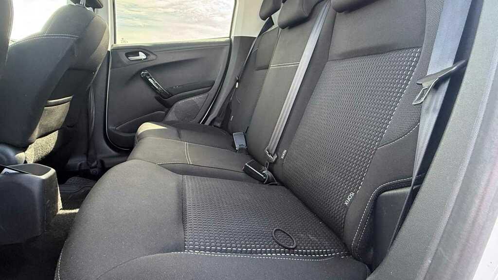Peugeot 208 Hatchback Black #11