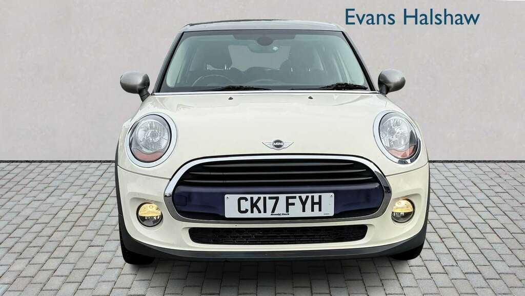 Mini Hatch 1.5 Cooper Seven 2017 CK17FYH White #3