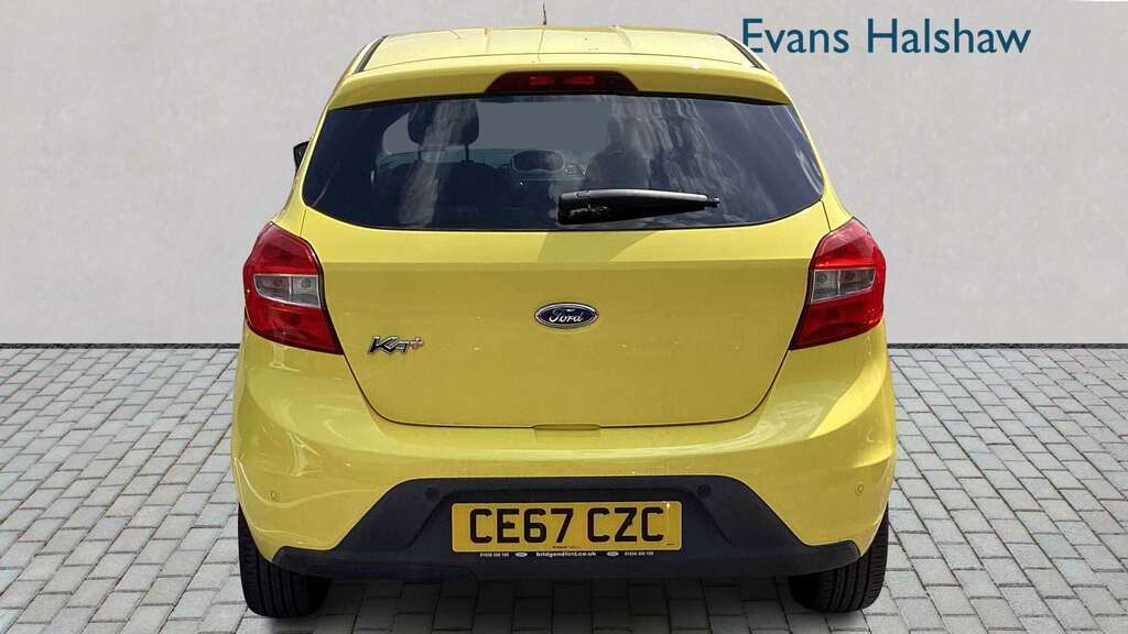 Ford KA+ 1.2 85 Zetec 2017 Yellow #4