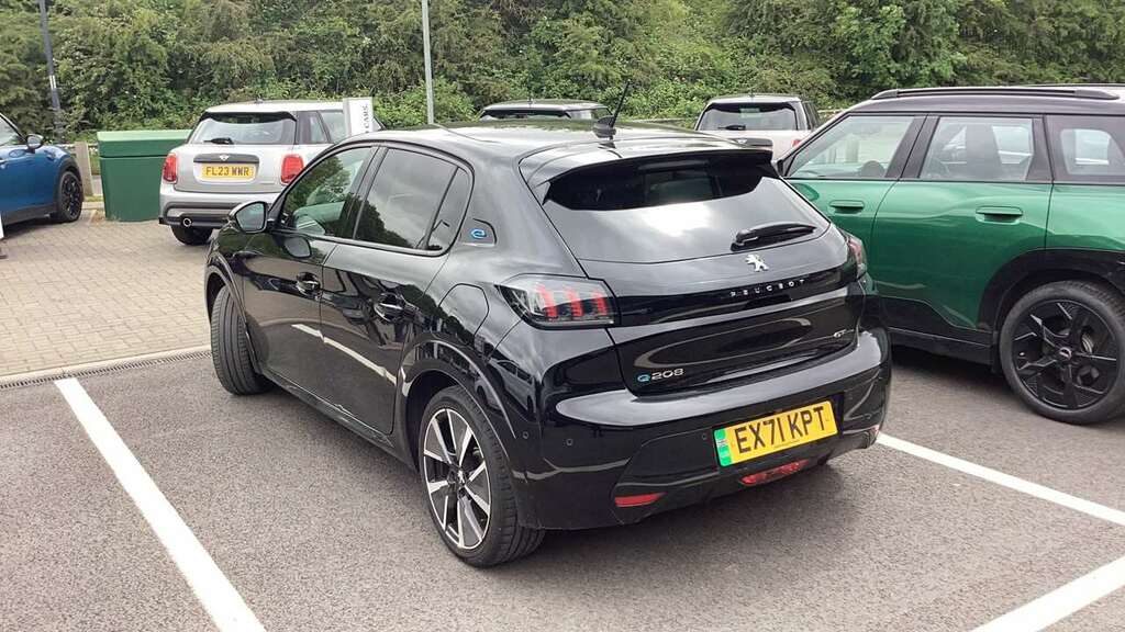 Peugeot e-208 100Kw Gt 50Kwh 2021 Black #4