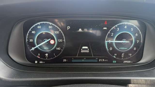 Hyundai I20 Se Connect Green #8